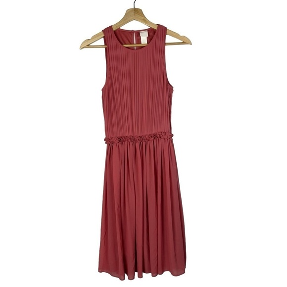 H&M Mauve Pink Pleated Fit & Flare Knee Length Dress 4 - Picture 1 of 5